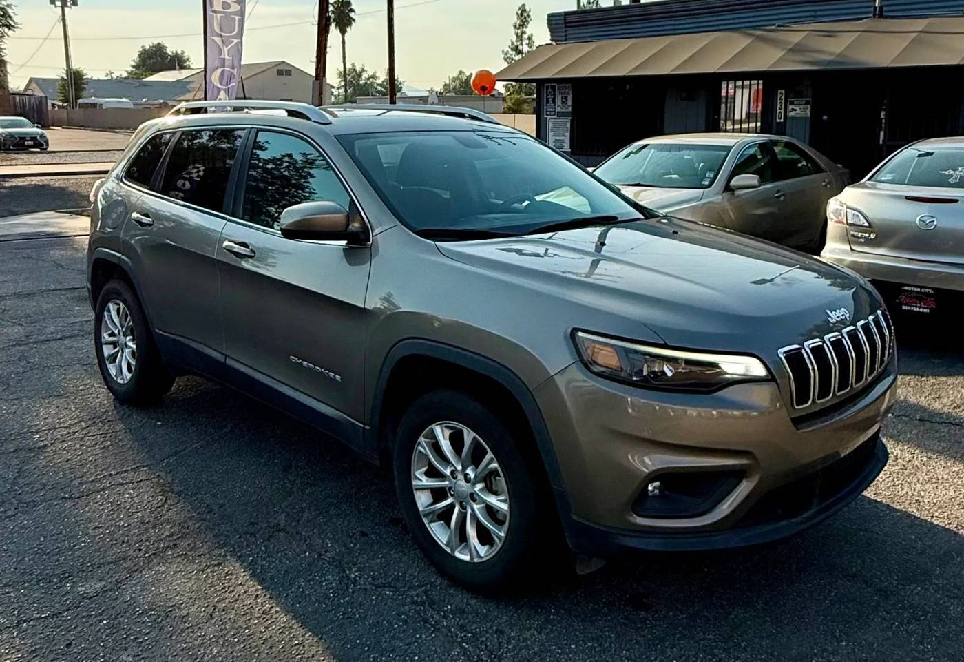 2019 Jeep Cherokee Latitude — SUV — 119,764 mi — HEMET, CA