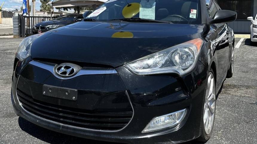 2012 Hyundai Veloster Base — Hatchback — 114,538 mi — HEMET, CA