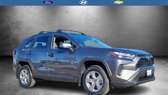 2022 Toyota RAV4 XLE — SUV — 61,954 mi — Hemet, CA
