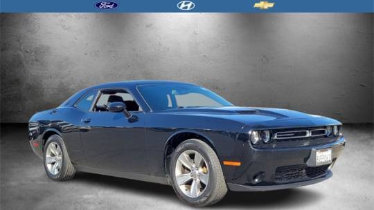 2020 Dodge Challenger SXT — Coupe — 88,103 mi — Hemet, CA