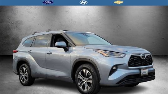 2021 Toyota Highlander XLE — SUV — 61,067 mi — Hemet, CA