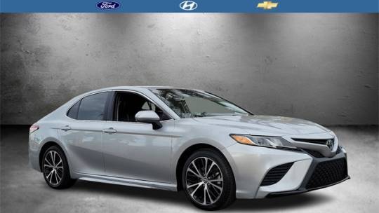 2018 Toyota Camry SE — Sedan — 96,975 mi — Hemet, CA