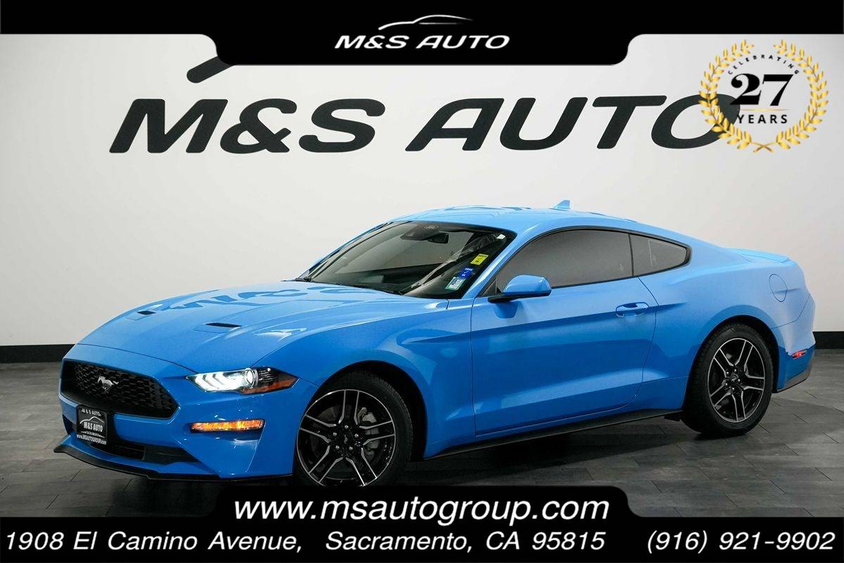 2022 Ford Mustang EcoBoost Premium