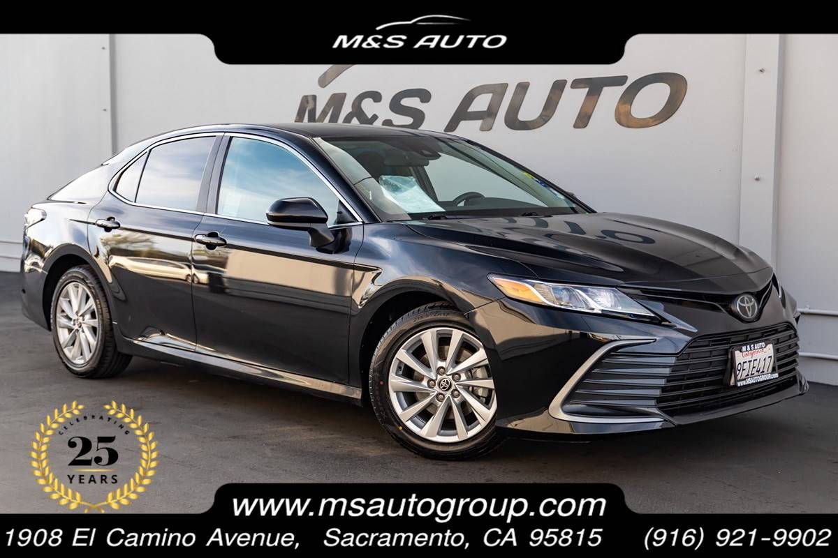 2023 Toyota Camry LE — Sedan — 28,418 mi — Sacramento, CA
