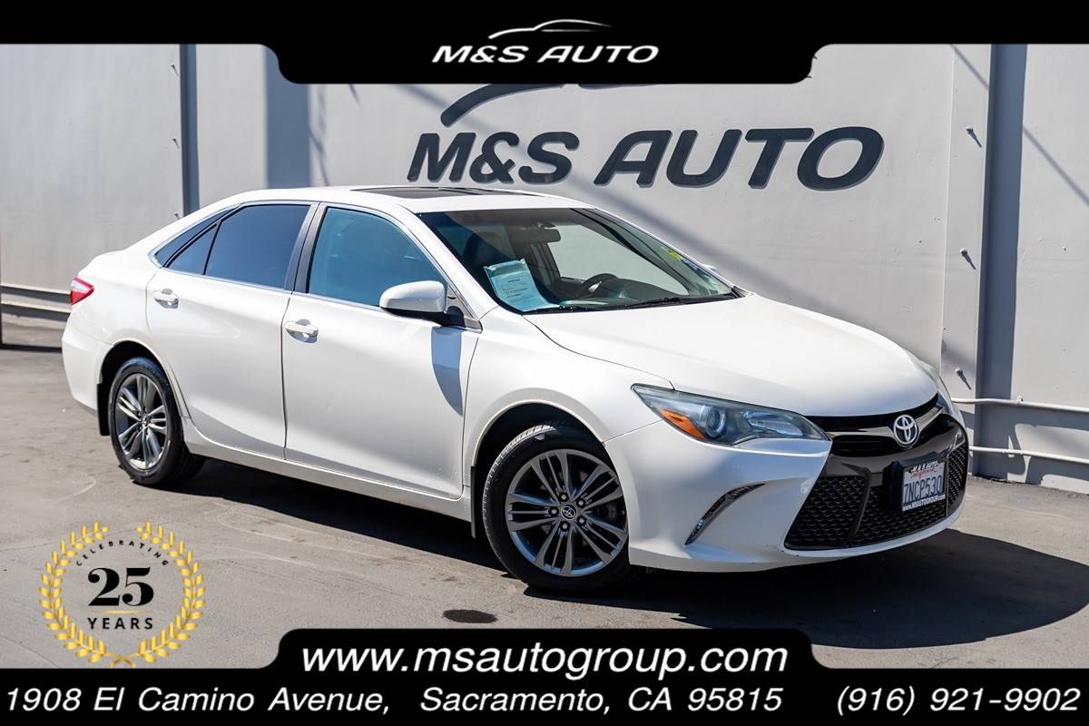 2015 Toyota Camry SE — Sedan — 110,100 mi — Sacramento, CA