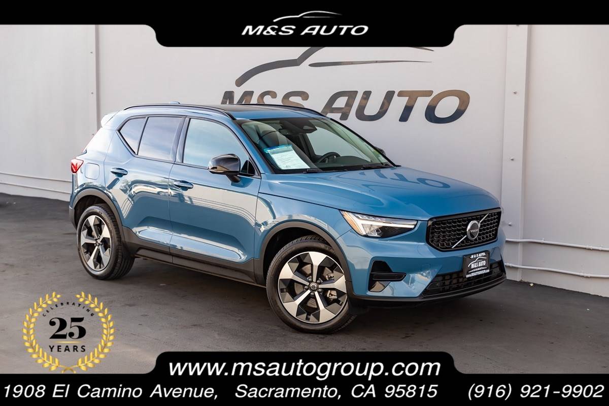 2024 Volvo XC40 Core — SUV — 14,415 mi — Sacramento, CA