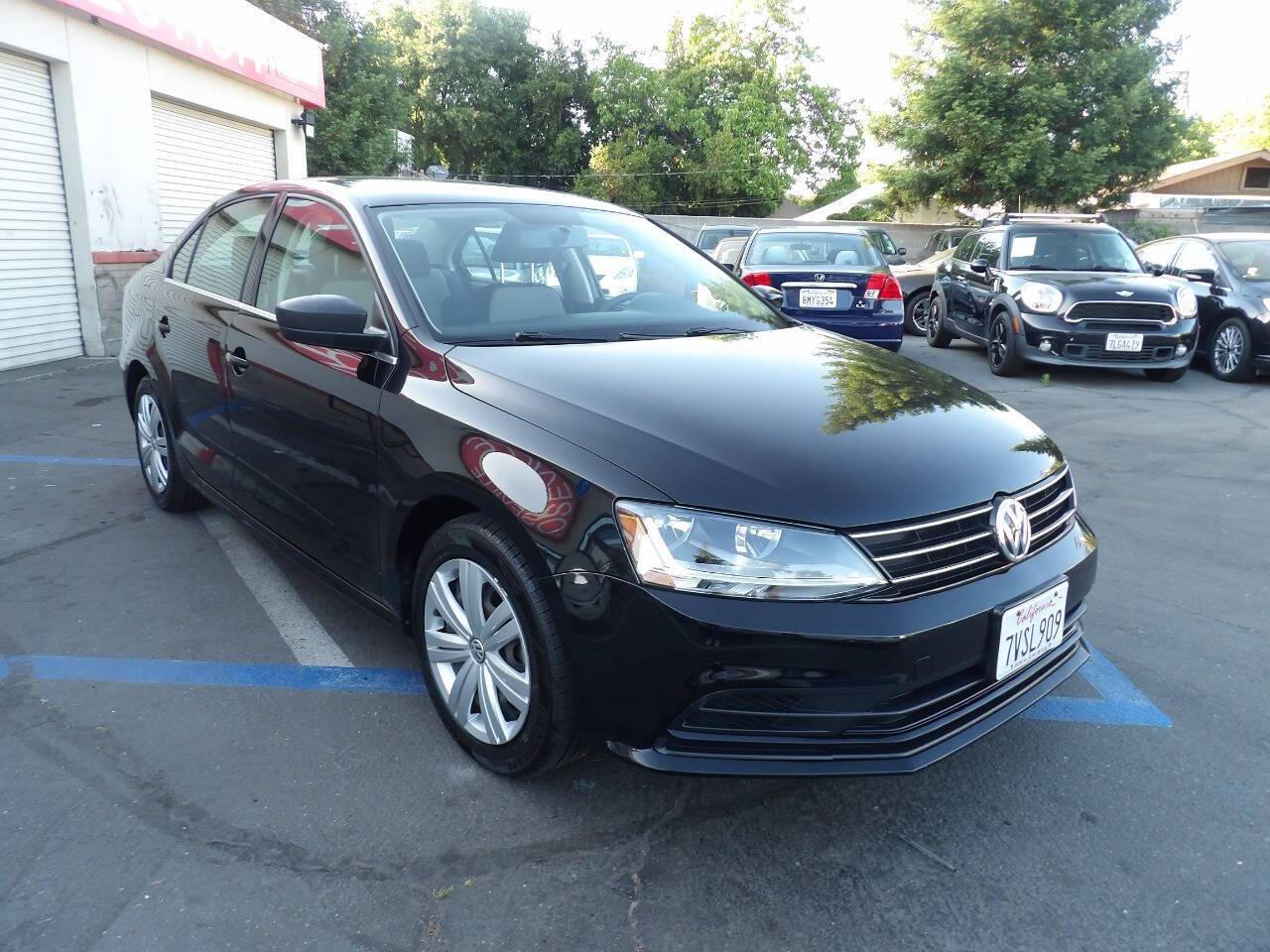 2017 Volkswagen Jetta 1.4T S — Sedan — 39,535 mi — Roseville, CA