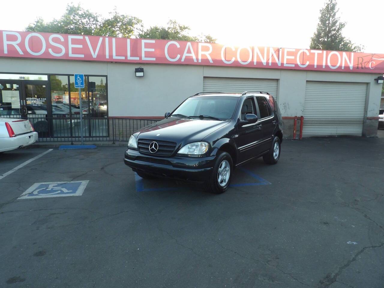 2000 Mercedes-Benz M-Class ML 320 — SUV — 84,935 mi — Roseville, CA