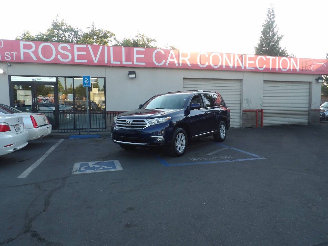 2013 Toyota Highlander SE V6 — SUV — 123,627 mi — Roseville, CA