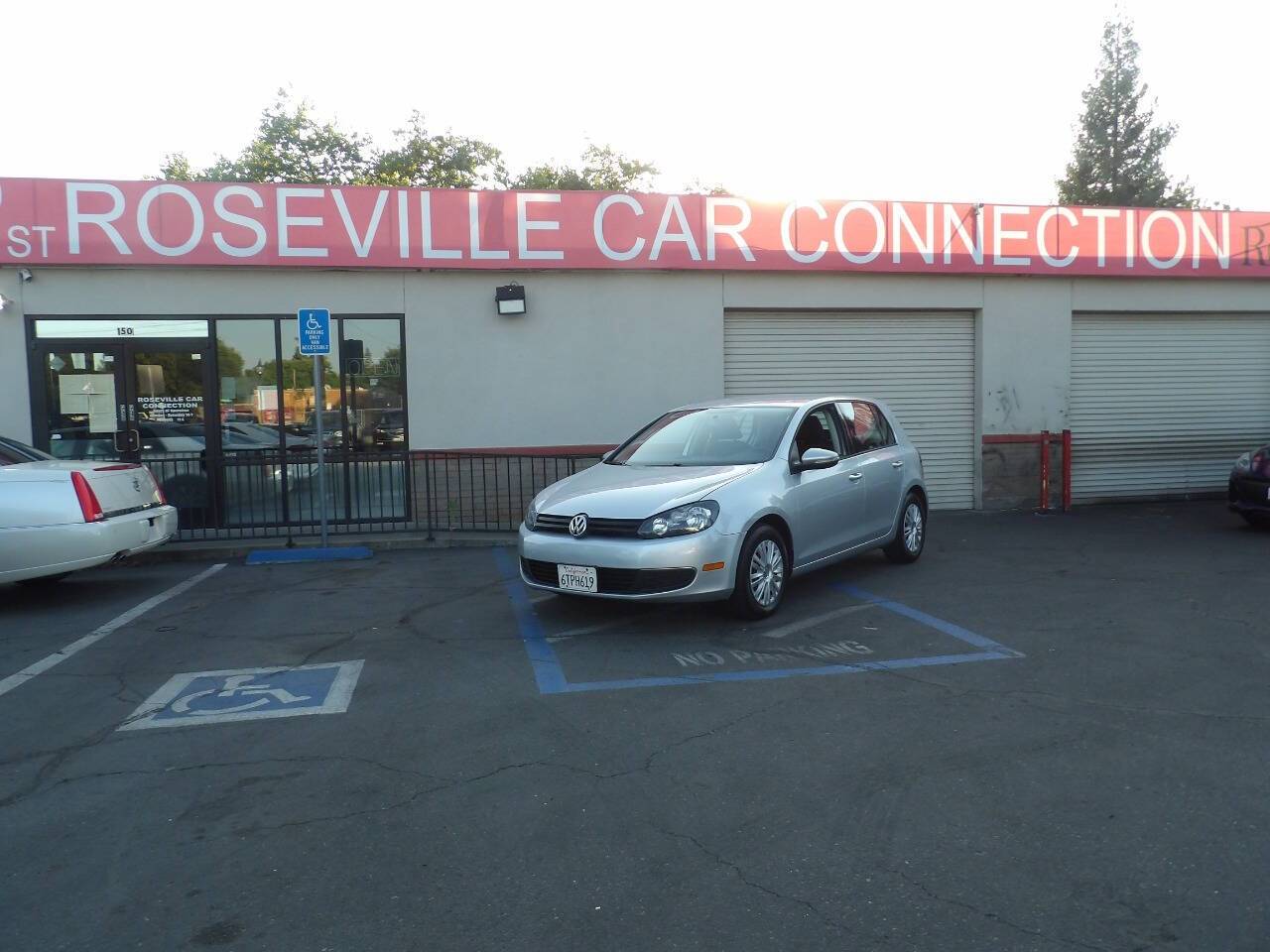2011 Volkswagen Golf Base — Hatchback — 113,605 mi — Roseville, CA