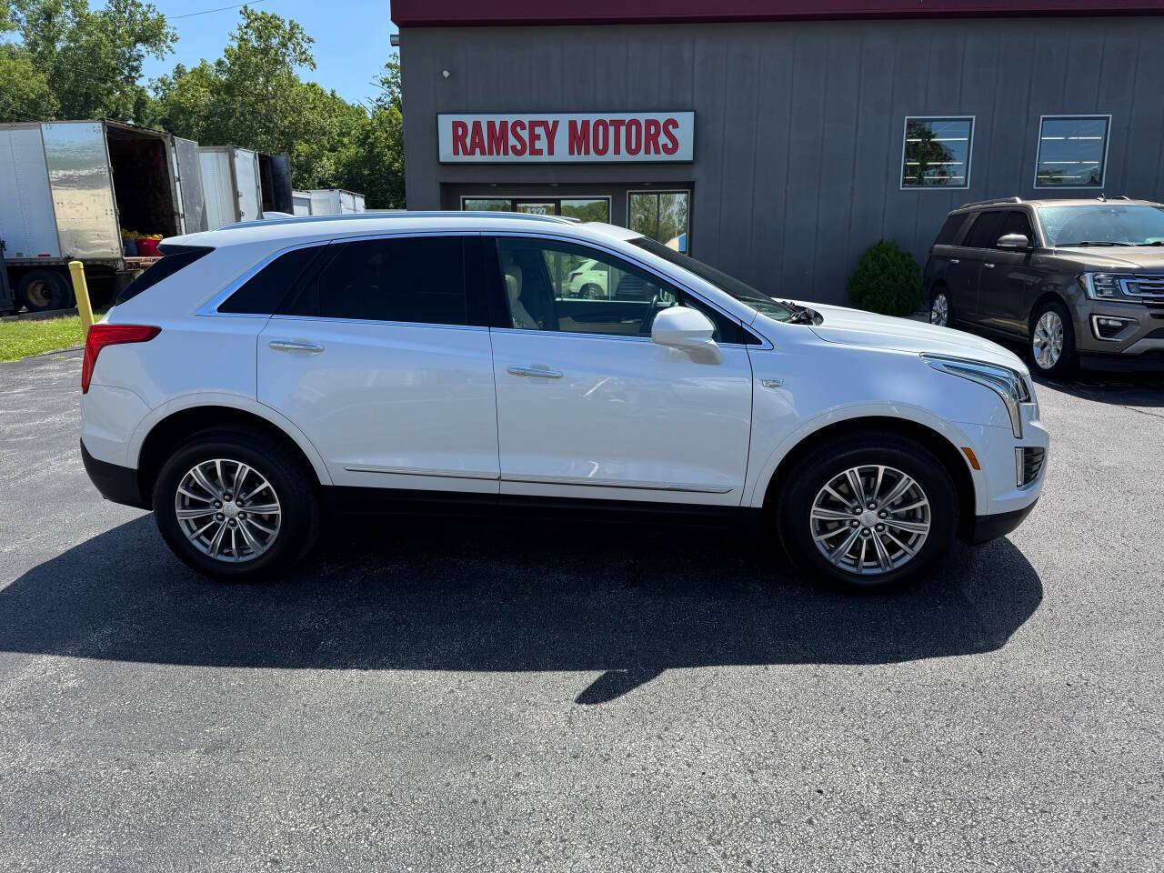 2018 Cadillac XT5 Luxury — SUV — 107,588 mi — Riverside, MO
