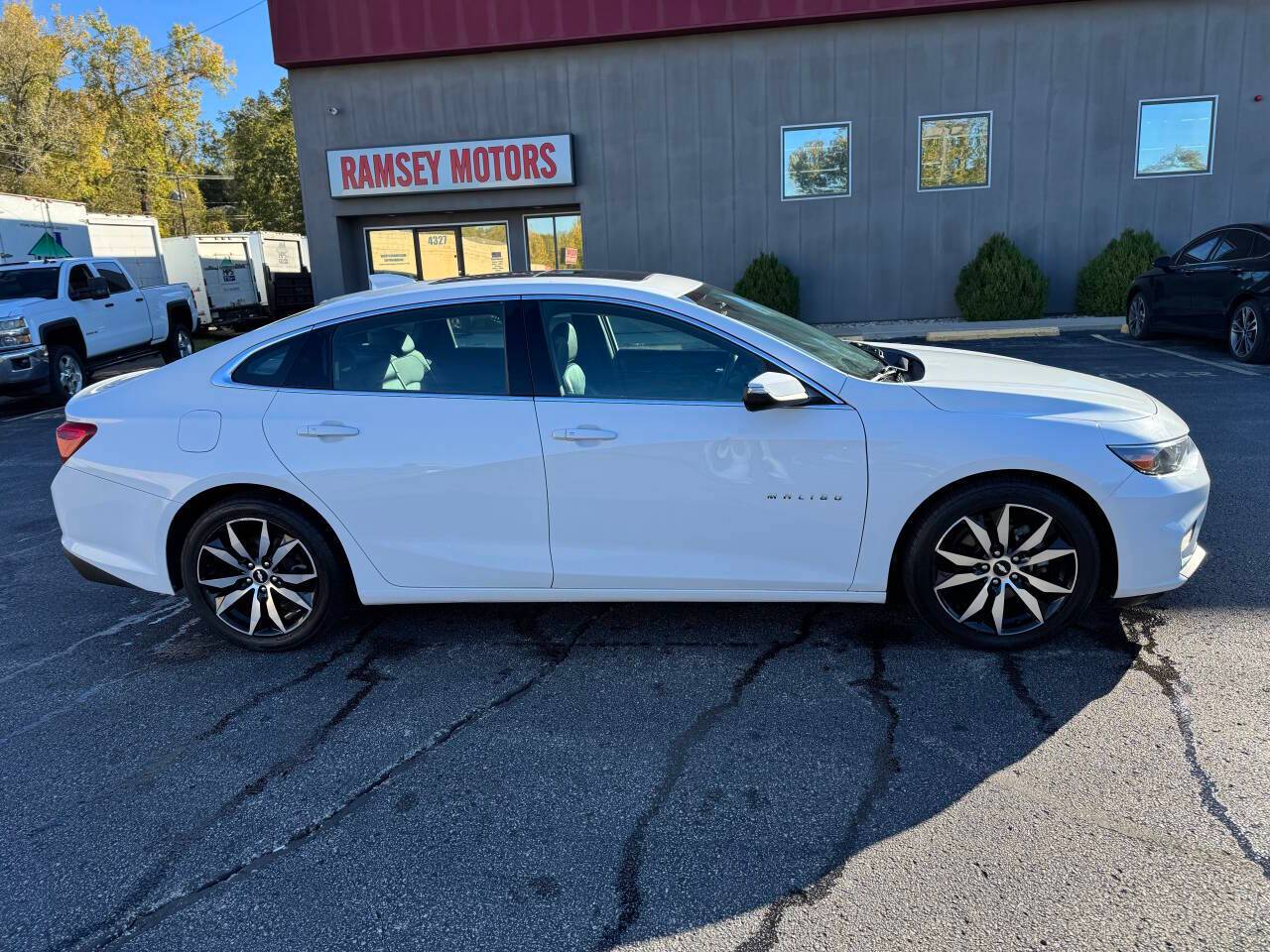 2017 Chevrolet Malibu LT — Sedan — 156,266 mi — Riverside, MO