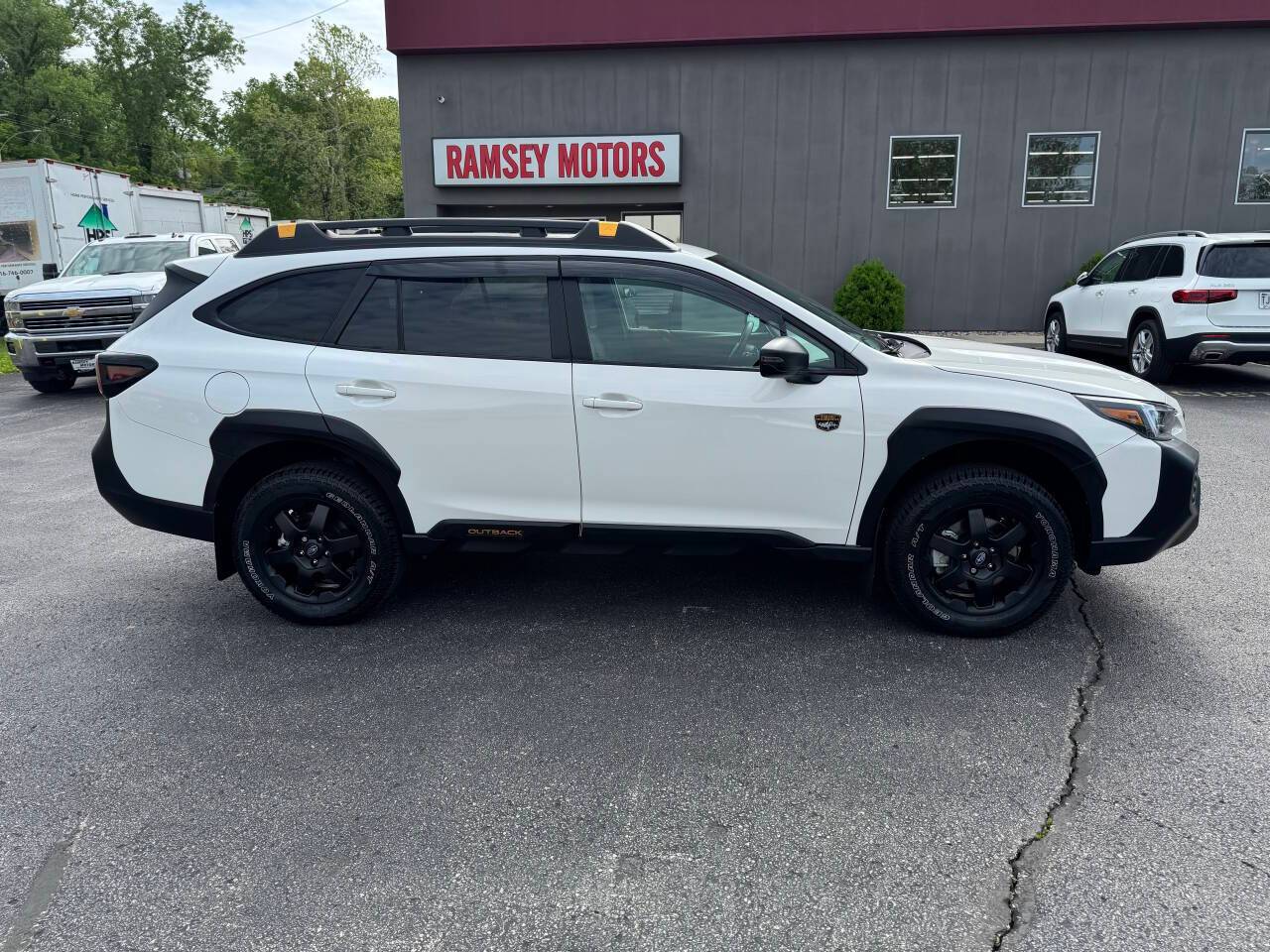 2024 Subaru Outback Wilderness — SUV — 22,039 mi — Riverside, MO