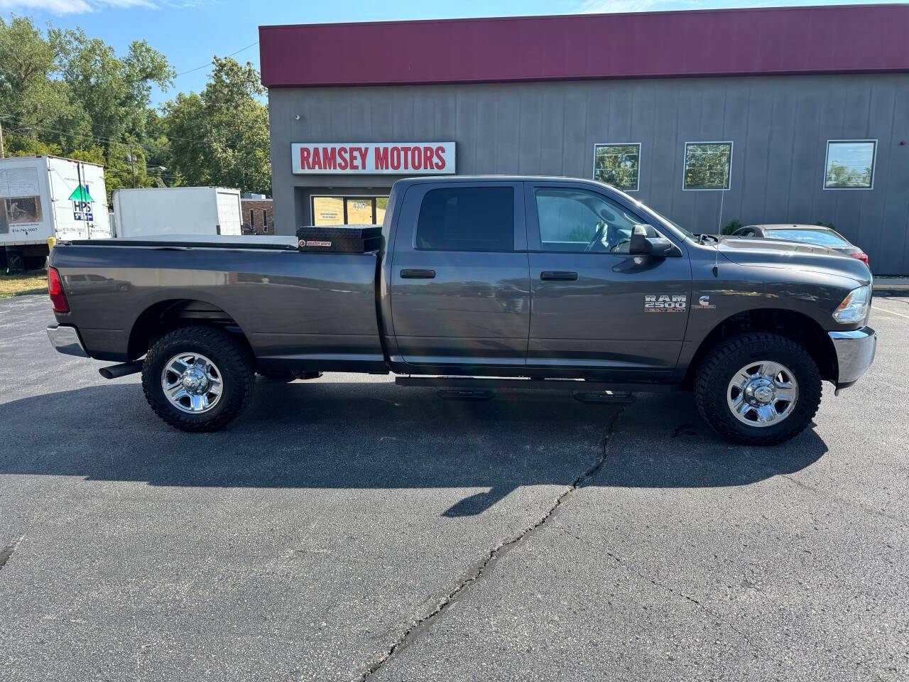 2018 Ram 2500 Tradesman — Pickup Truck — 186,662 mi — Riverside, MO