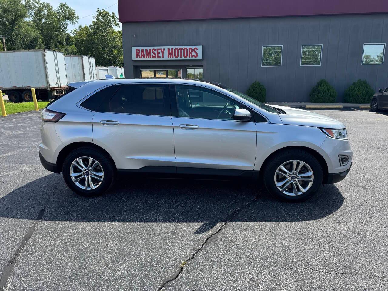2016 Ford Edge SEL — SUV — 119,493 mi — Riverside, MO