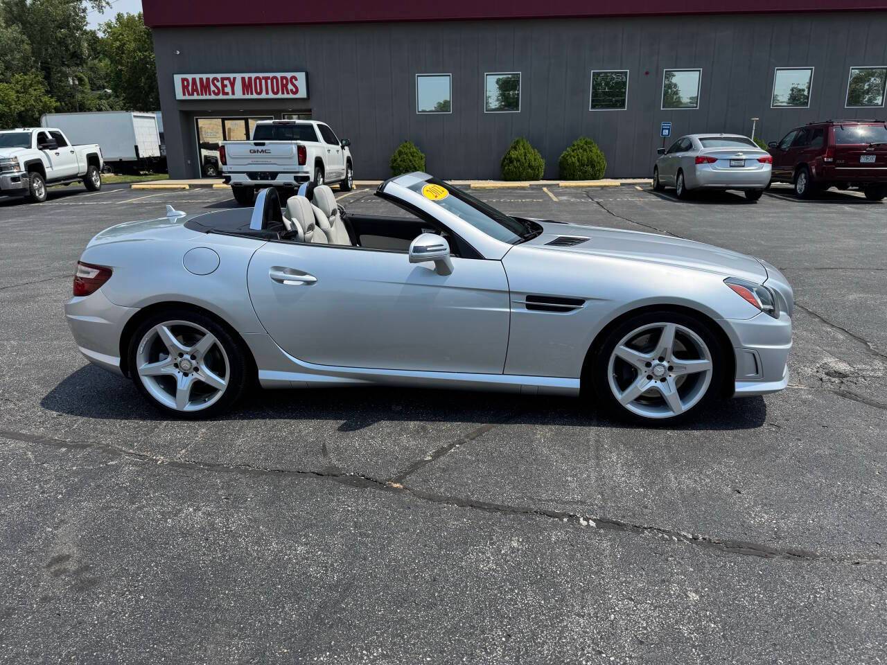 2012 Mercedes-Benz SLK SLK 350 — Convertible — 42,894 mi — Riverside, MO