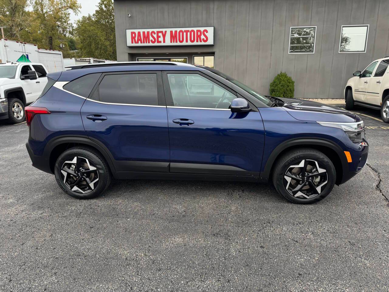 2024 Kia Seltos EX — SUV — 44,536 mi — Riverside, MO