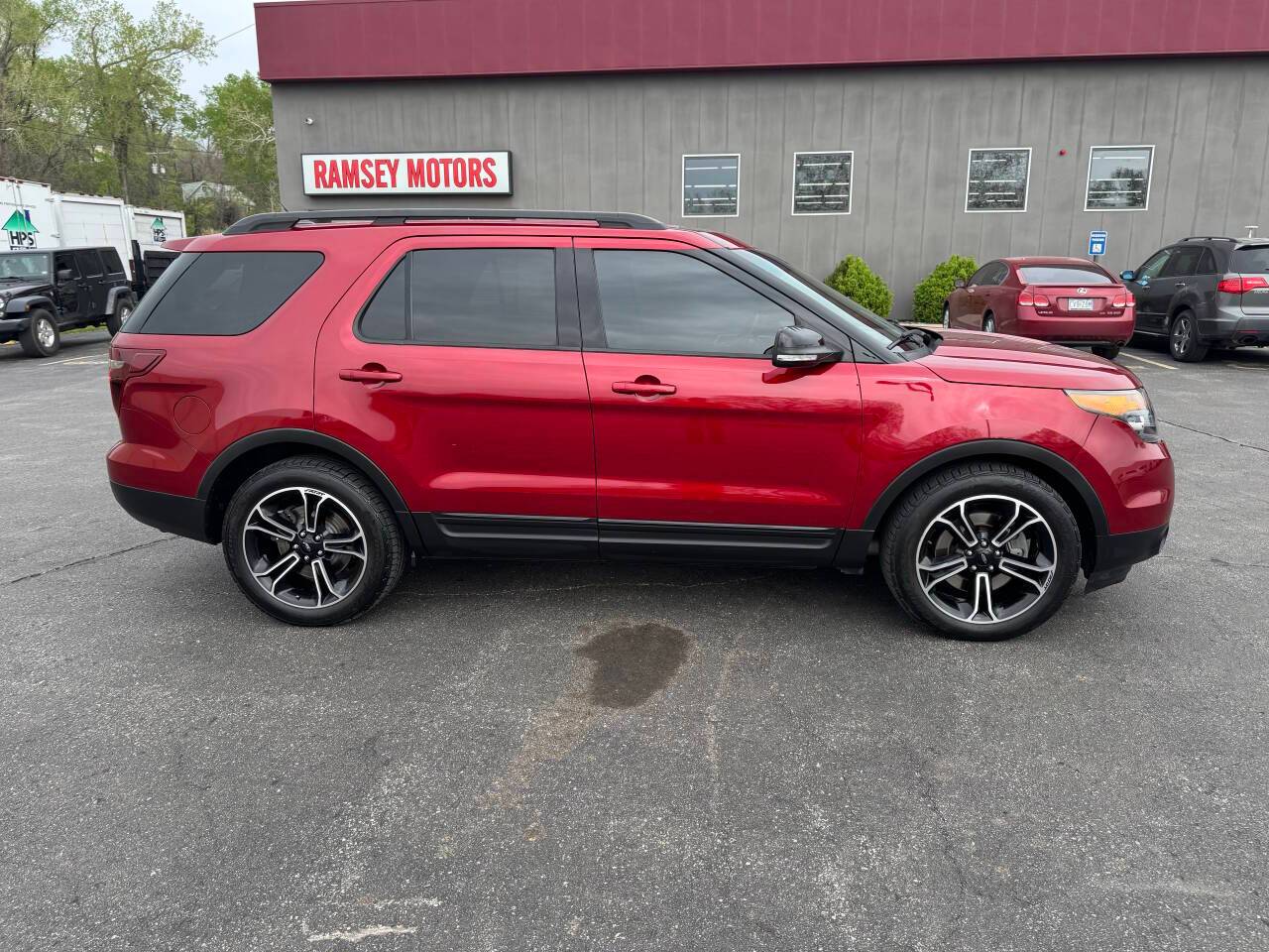 2015 Ford Explorer Sport — SUV — 118,225 mi — Riverside, MO