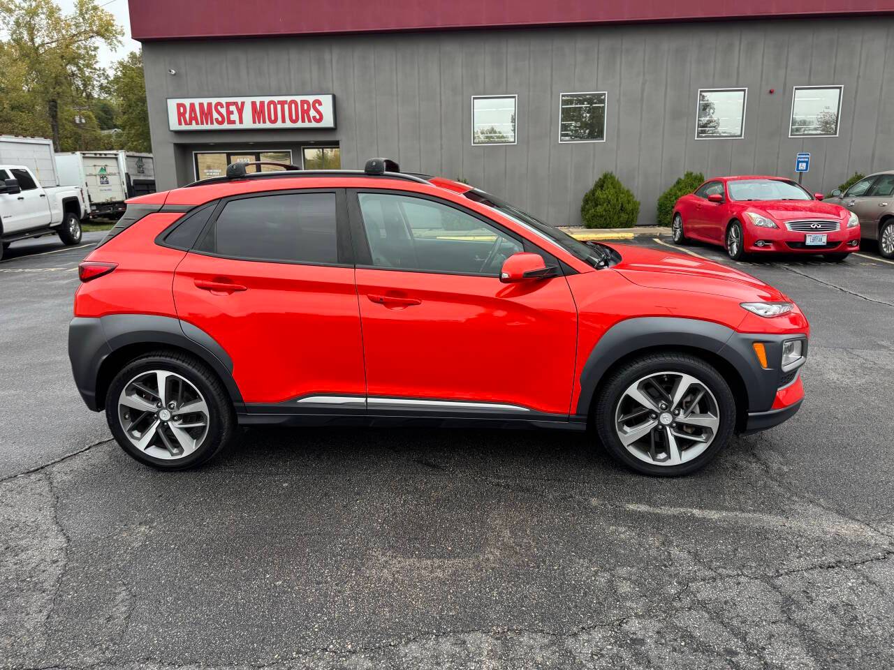 2020 Hyundai Kona Limited — SUV — 98,681 mi — Riverside, MO