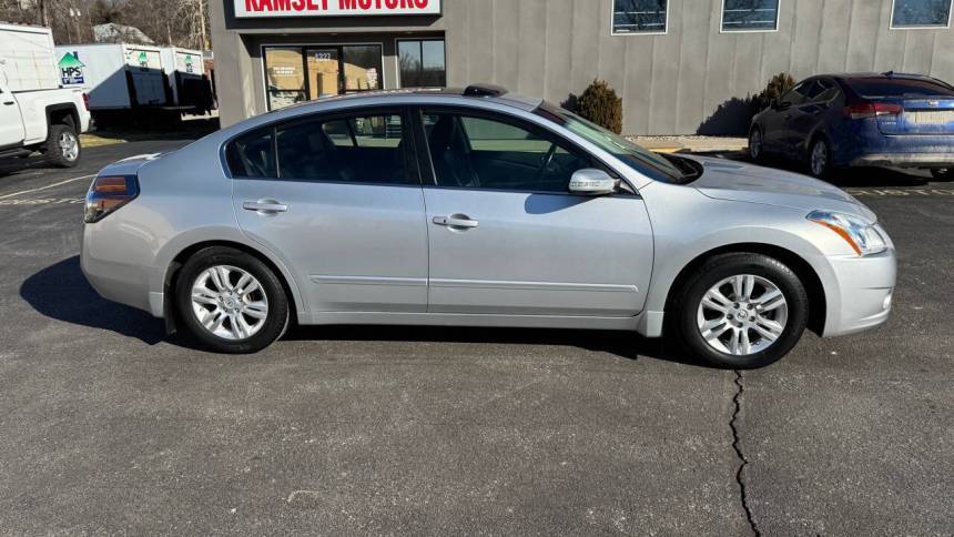 2010 Nissan Altima 2.5 SL — Sedan — 97,834 mi — Riverside, MO