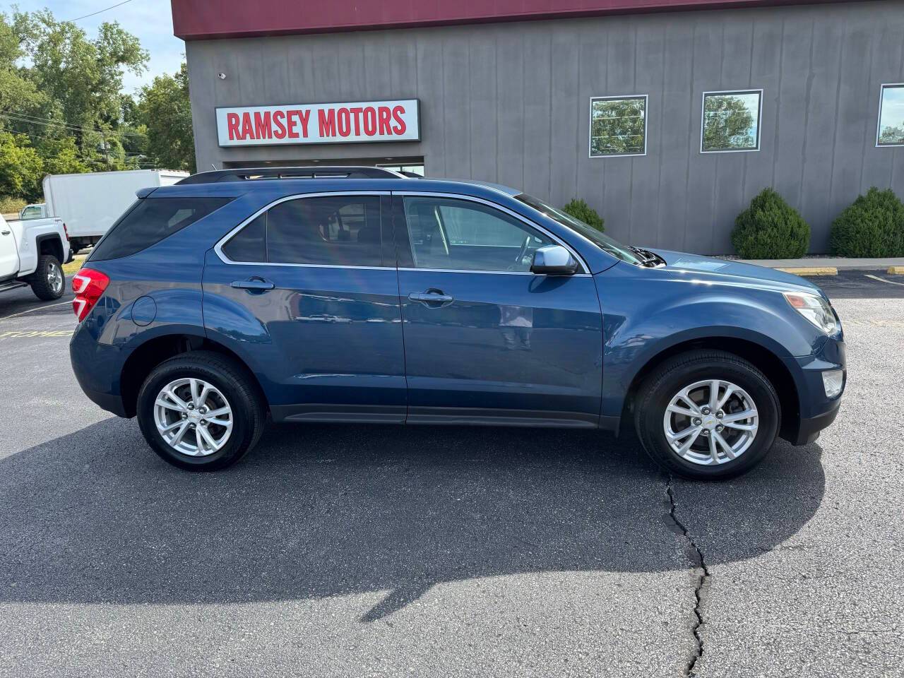 2016 Chevrolet Equinox LT — SUV — 152,454 mi — Riverside, MO