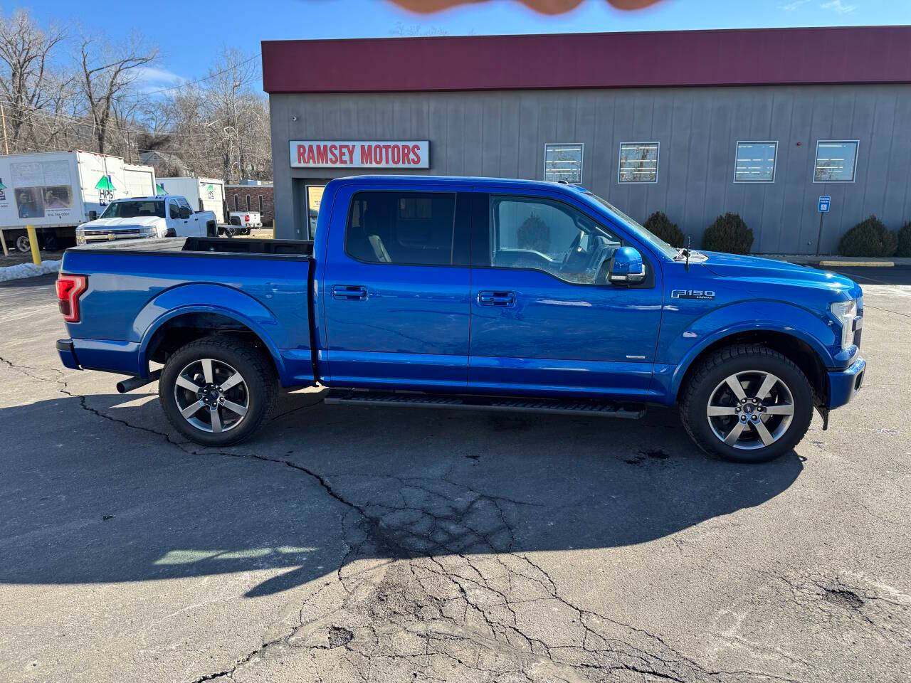 2017 Ford F-150 Lariat — Pickup Truck — 177,746 mi — Riverside, MO