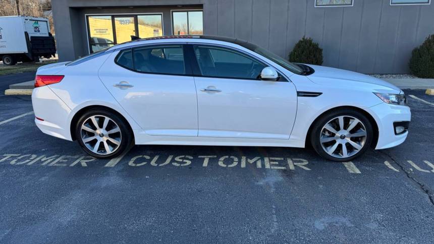 2011 Kia Optima SX — Sedan — 128,025 mi — Riverside, MO