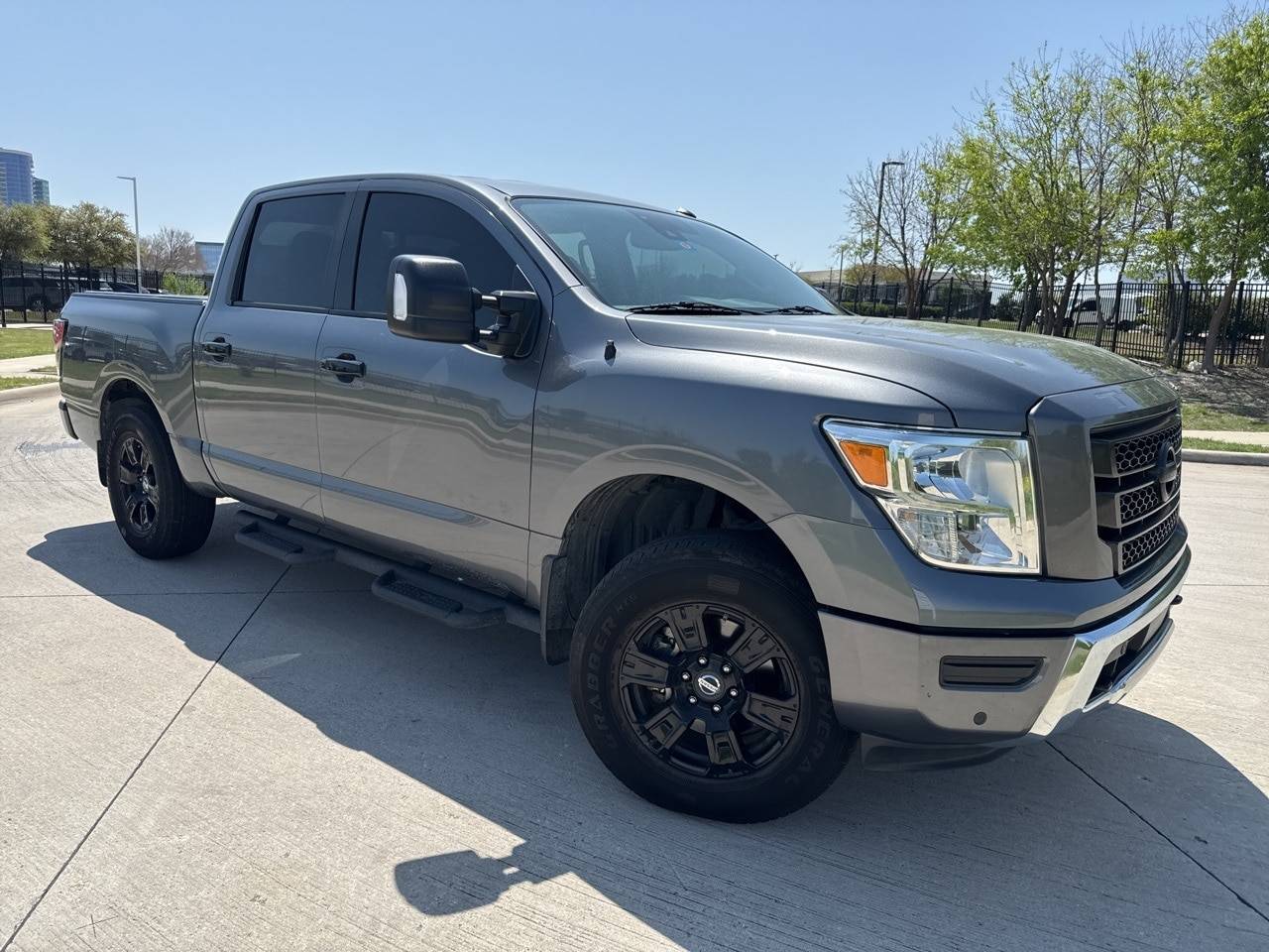 2021 Nissan Titan SV — Pickup Truck — 46,659 mi — Frisco, TX