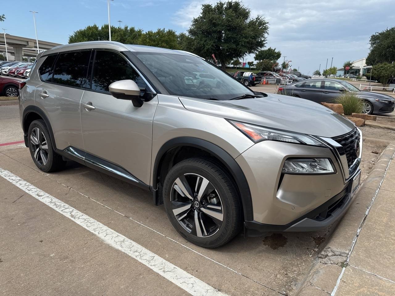 2021 Nissan Rogue SL — SUV — 32,526 mi — Frisco, TX