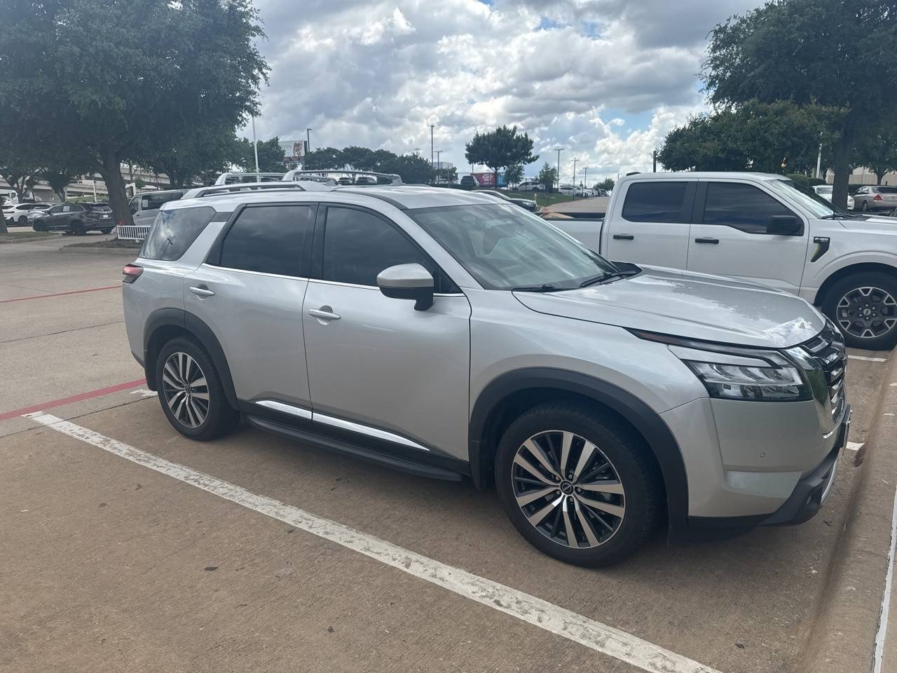 2022 Nissan Pathfinder Platinum — SUV — 39,349 mi — Frisco, TX