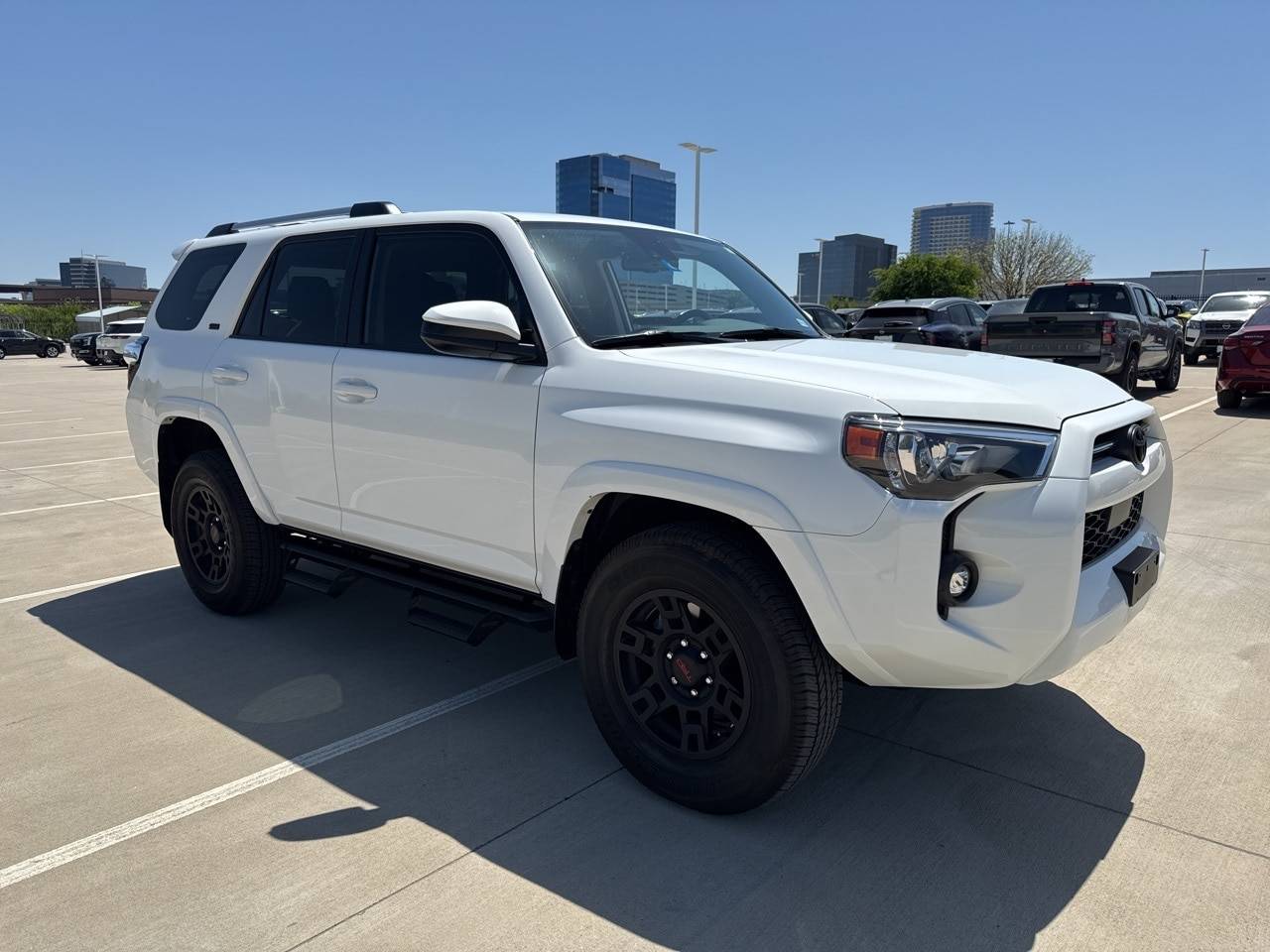 2023 Toyota 4Runner SR5 — SUV — 5,725 mi — Frisco, TX
