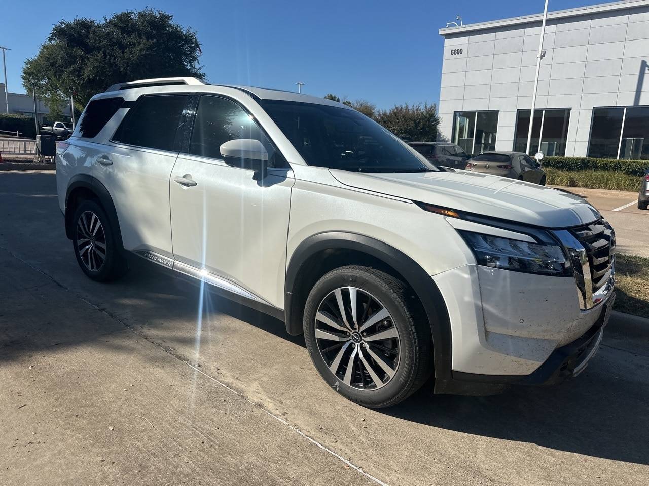 2024 Nissan Pathfinder Platinum — SUV — 42,369 mi — Frisco, TX