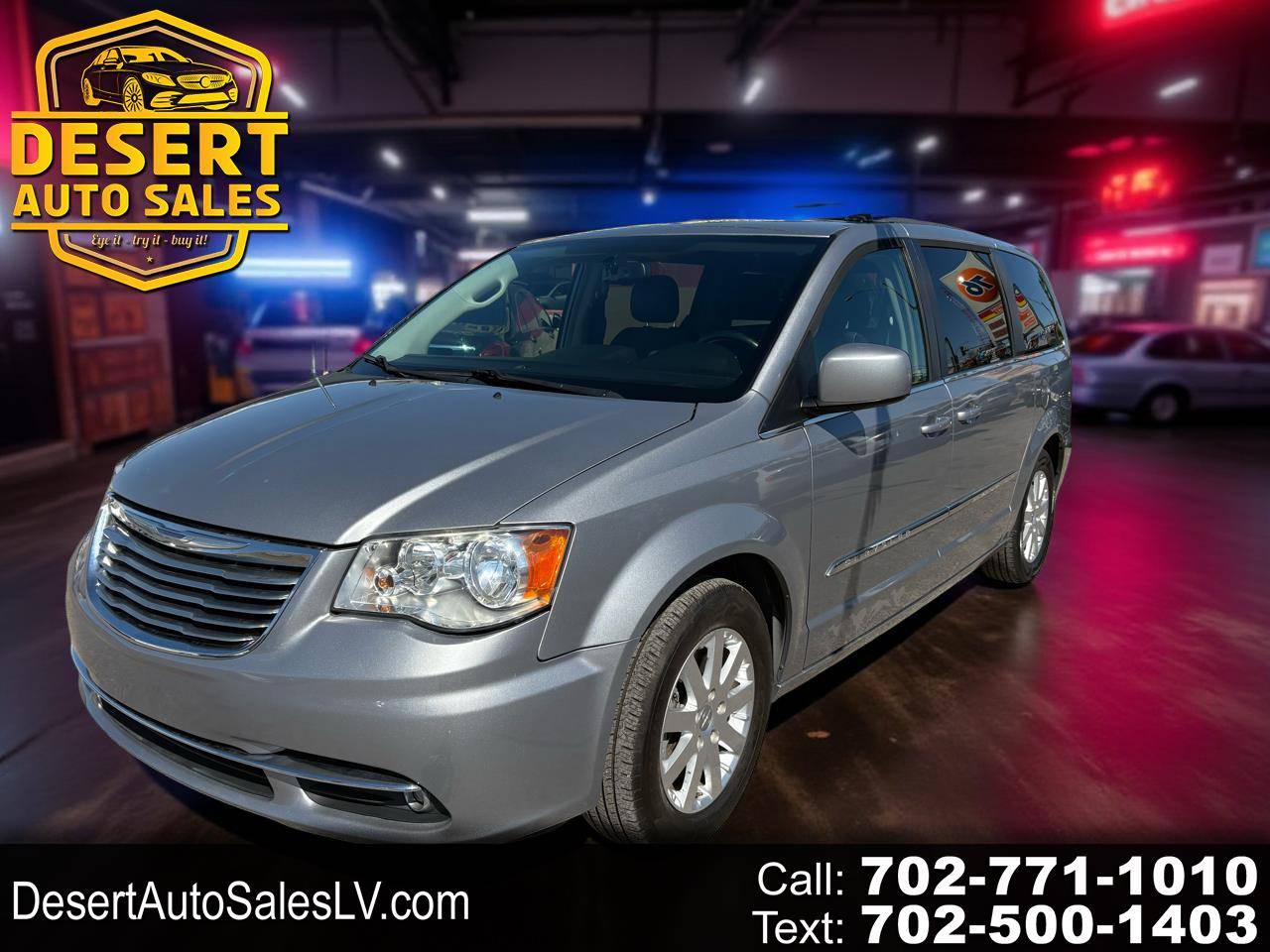 2015 Chrysler Town & Country Touring — Minivan — 103,637 mi — Las Vegas, NV