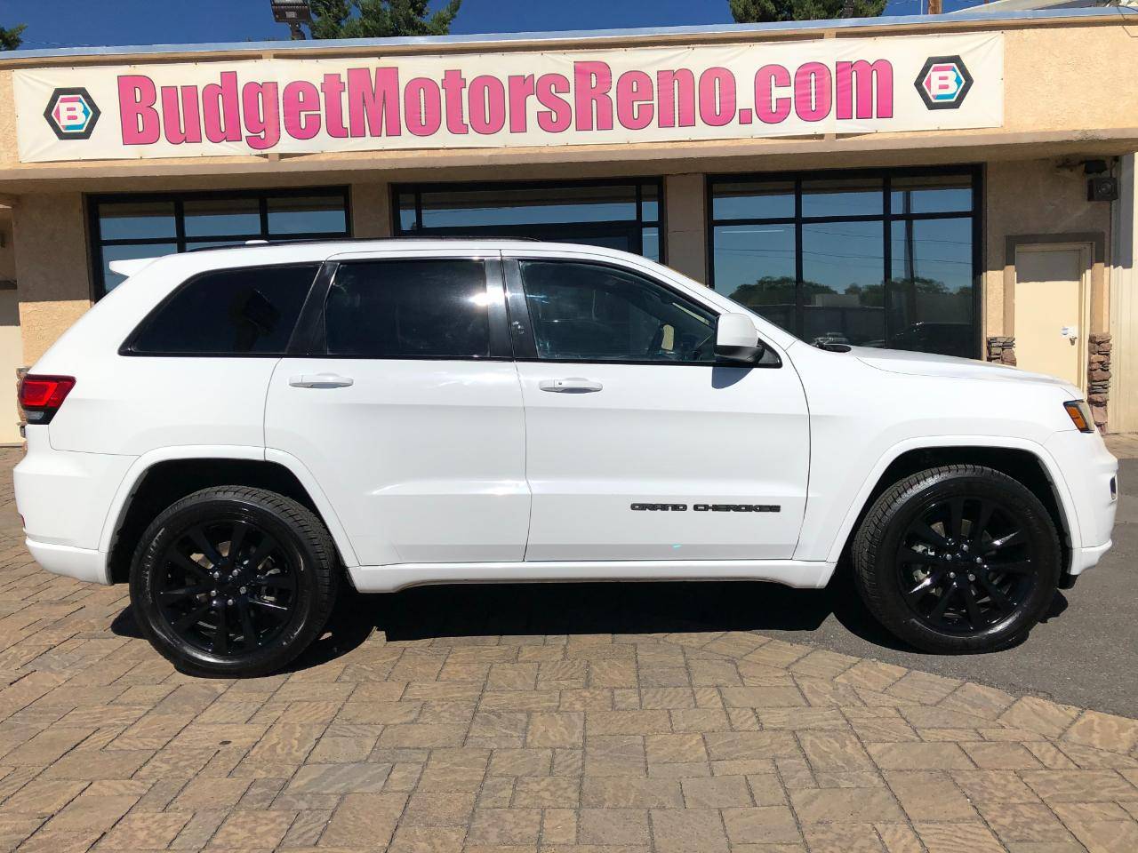 2017 Jeep Grand Cherokee Altitude