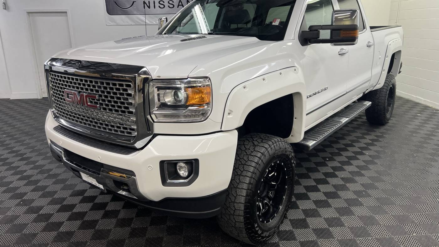 2016 GMC Sierra 3500HD Denali — Pickup Truck — 64,650 mi — Spokane Valley, WA