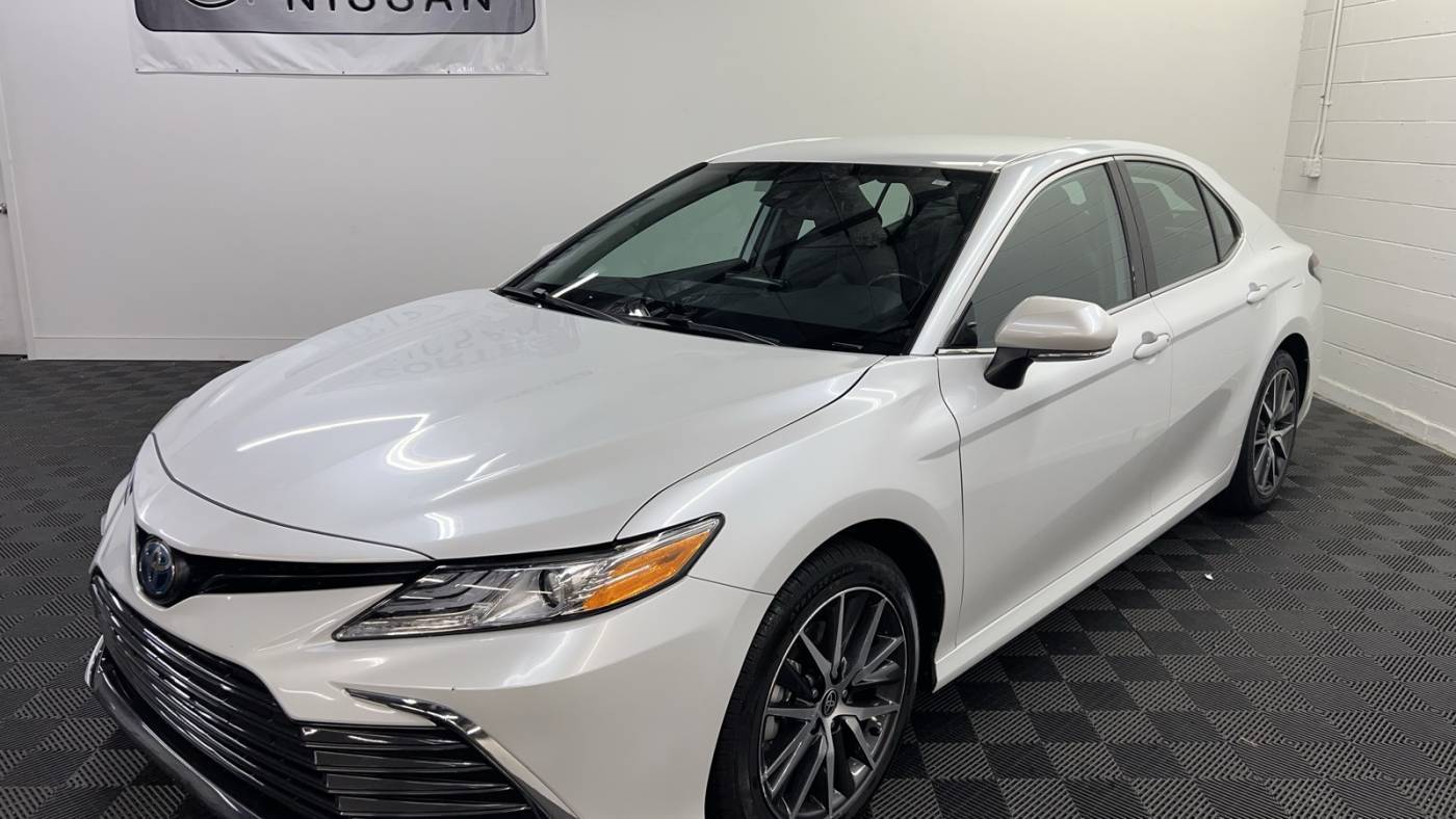 2022 Toyota Camry Hybrid XLE — Sedan — 54,449 mi — Spokane Valley, WA