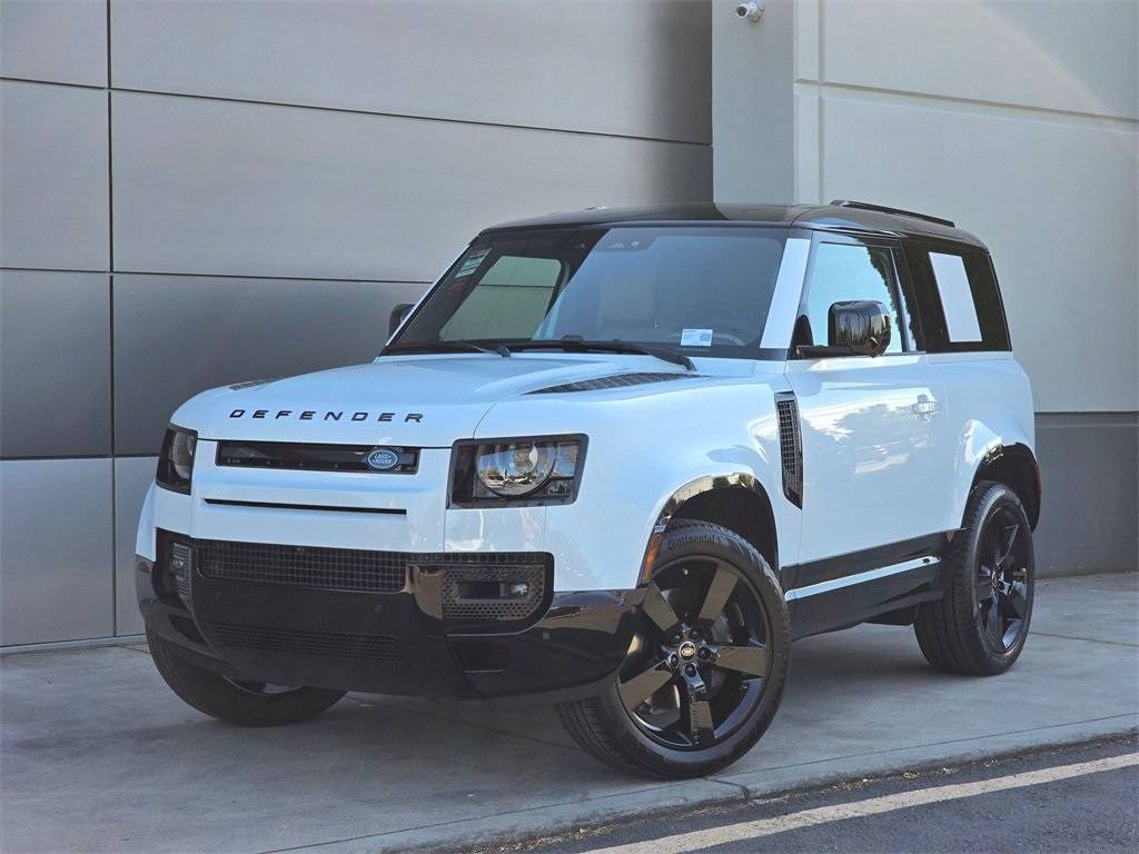 2025 Land Rover Defender 90 P400 X-Dynamic SE