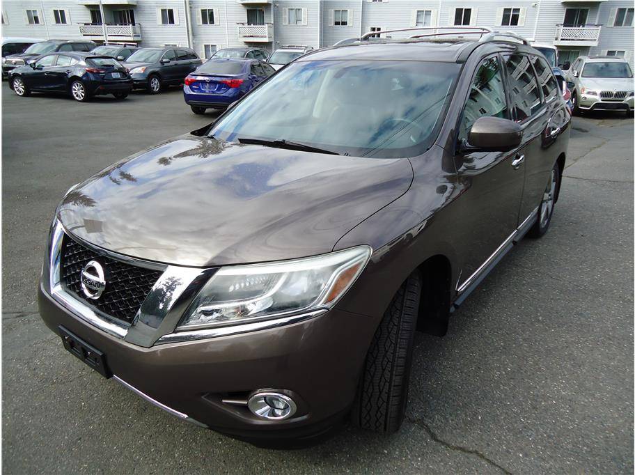 2015 Nissan Pathfinder Platinum — SUV — 110,090 mi — Everett, WA