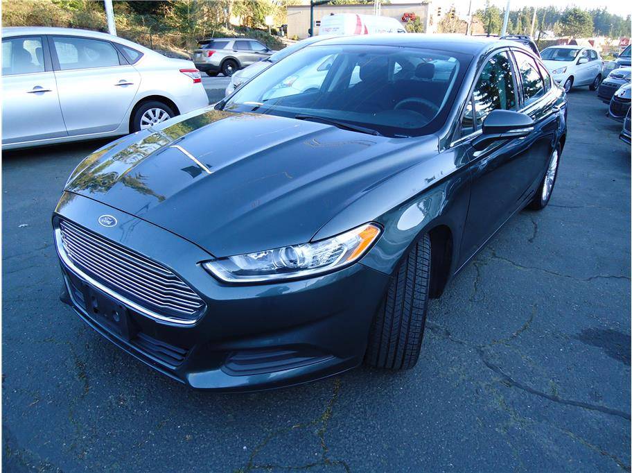 2015 Ford Fusion Hybrid SE — Sedan — 138,304 mi — Everett, WA