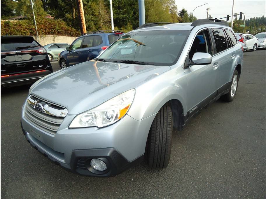 2014 Subaru Outback 2.5i Premium — SUV — 144,205 mi — Everett, WA