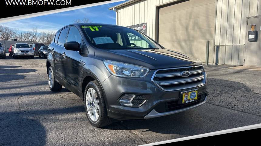 2017 Ford Escape SE — SUV — 70,833 mi — Racine, WI