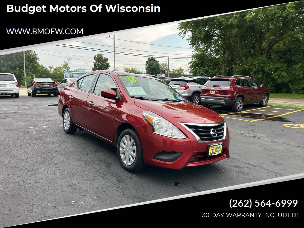2016 Nissan Versa 1.6 SV — Sedan — 90,817 mi — Racine, WI