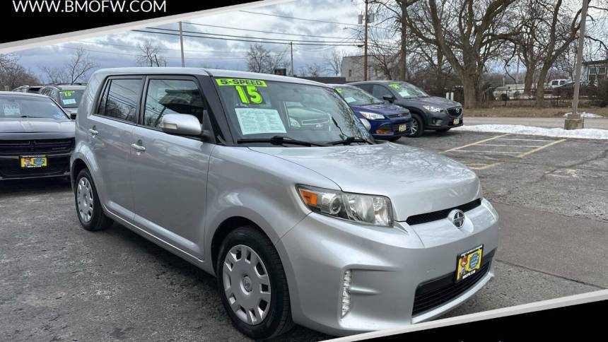 2015 Scion xB Base — Wagon — 101,407 mi — Racine, WI