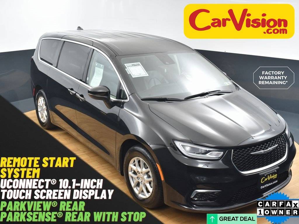 2023 Chrysler Pacifica Touring L — Minivan — 69,616 mi — Trooper, PA