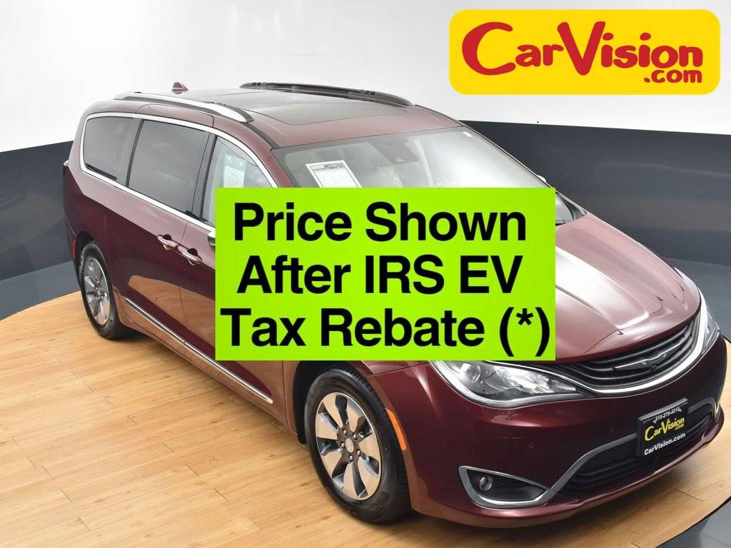2018 Chrysler Pacifica Hybrid Limited — Minivan — 47,736 mi — Trooper, PA