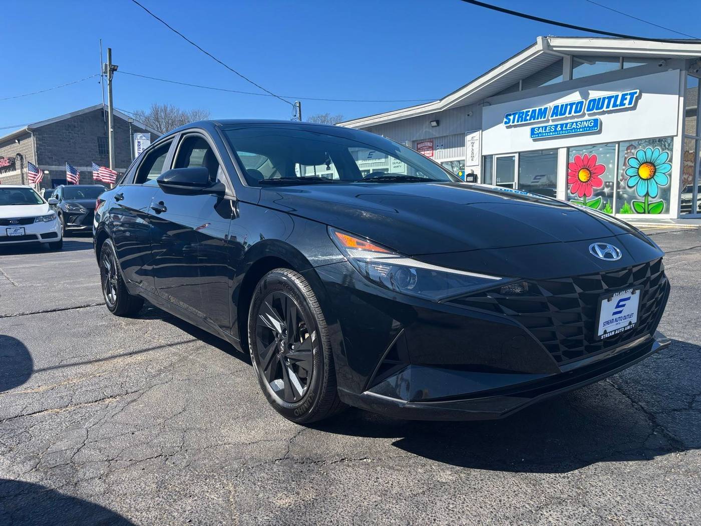 2022 Hyundai Elantra SEL — Sedan — 18,037 mi — Amityville, NY