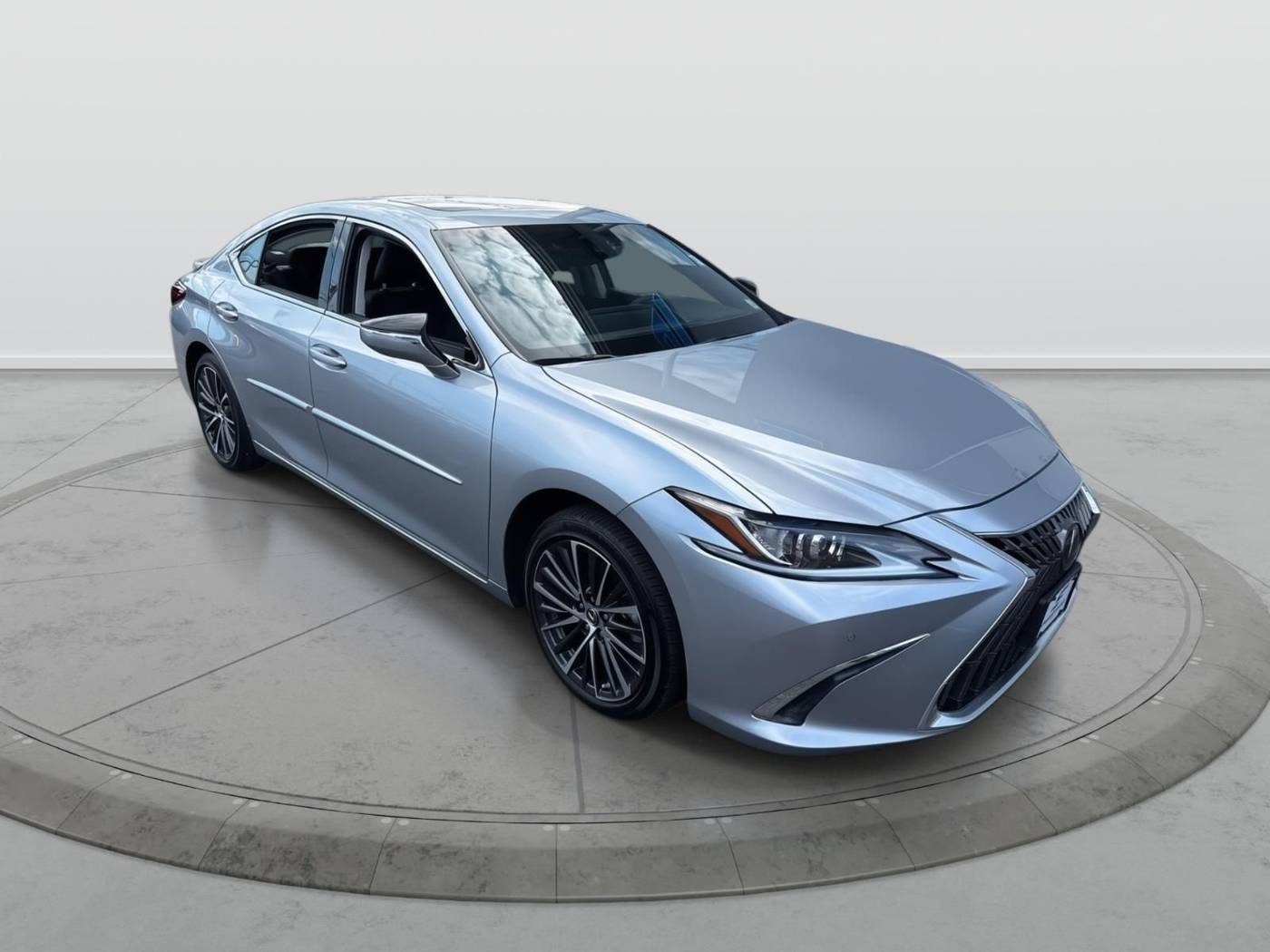 2023 Lexus ES ES 350 — Sedan — 4,000 mi — Amityville, NY