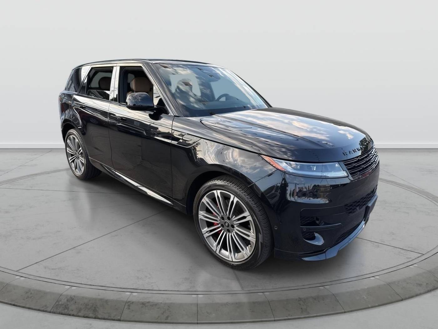 2024 Land Rover Range Rover Sport SE Dynamic — SUV — 12,124 mi — Amityville, NY