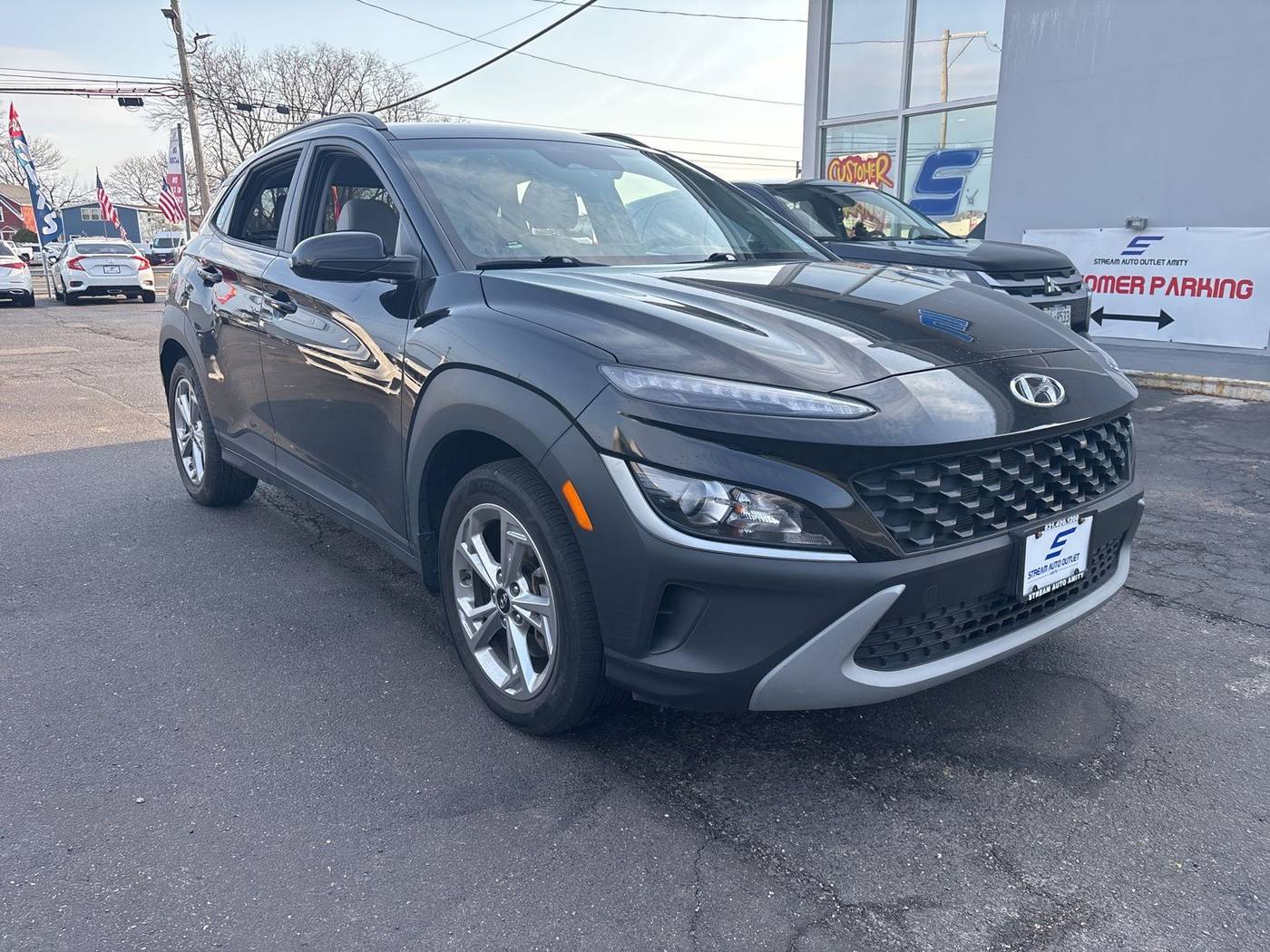 2022 Hyundai Kona SEL — SUV — 28,121 mi — Amityville, NY