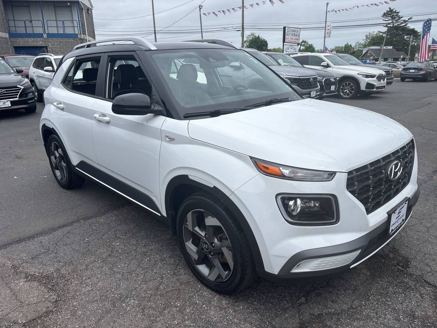 2022 Hyundai Venue Limited — SUV — 31,701 mi — Amityville, NY